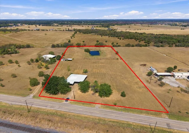 Photo 1 of Manufactured home for sale at 1311 E Main St, Campbell, TX 75422 | MLS# 21393196 | Listing updated on 2026-09-30