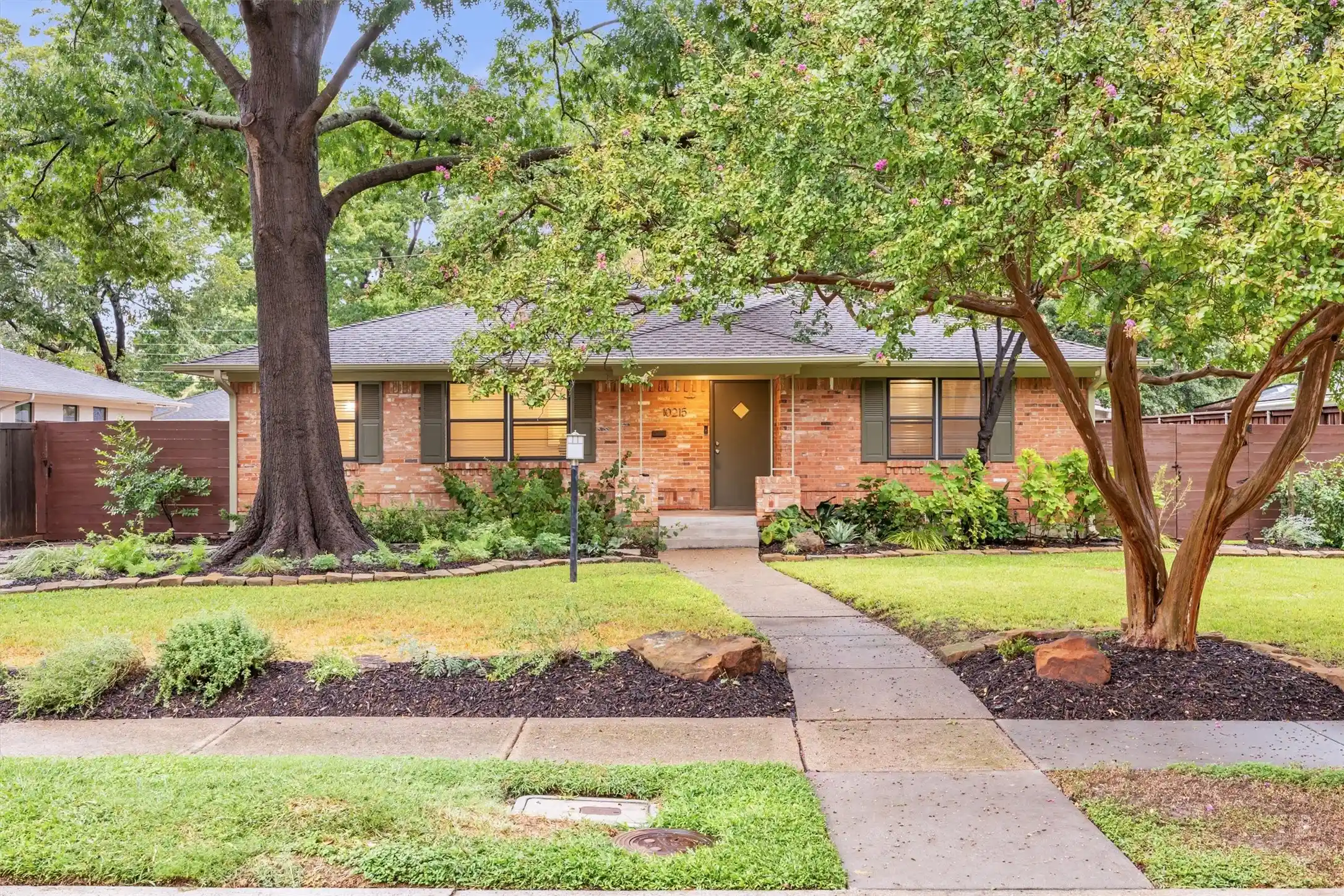 Single family home for sale at 10215 Vinemont St, Dallas, TX 75218 | MLS# 21393266