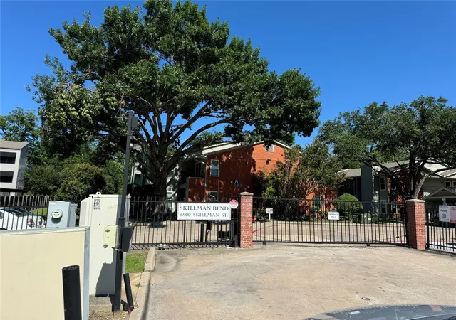 Photo 1 of Condo for sale at 6900 Skillman St #708, Dallas, TX 75231 | MLS# 21391588 | Listing updated on 2026-09-23