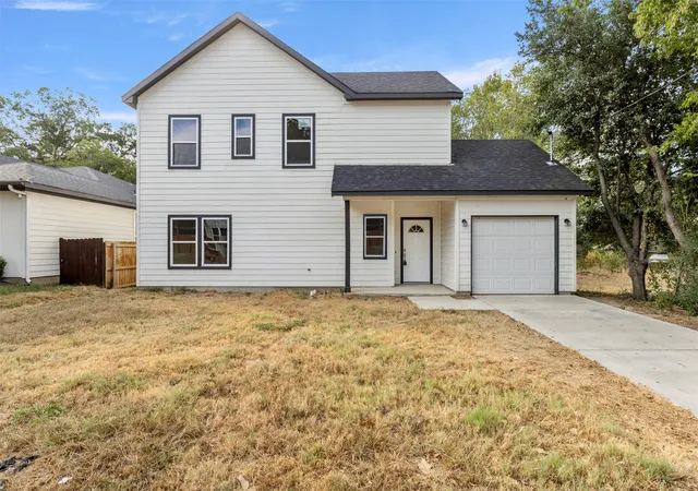 Single family home for sale at 4311 Montie St, Dallas, TX 75210 | MLS# 21393192