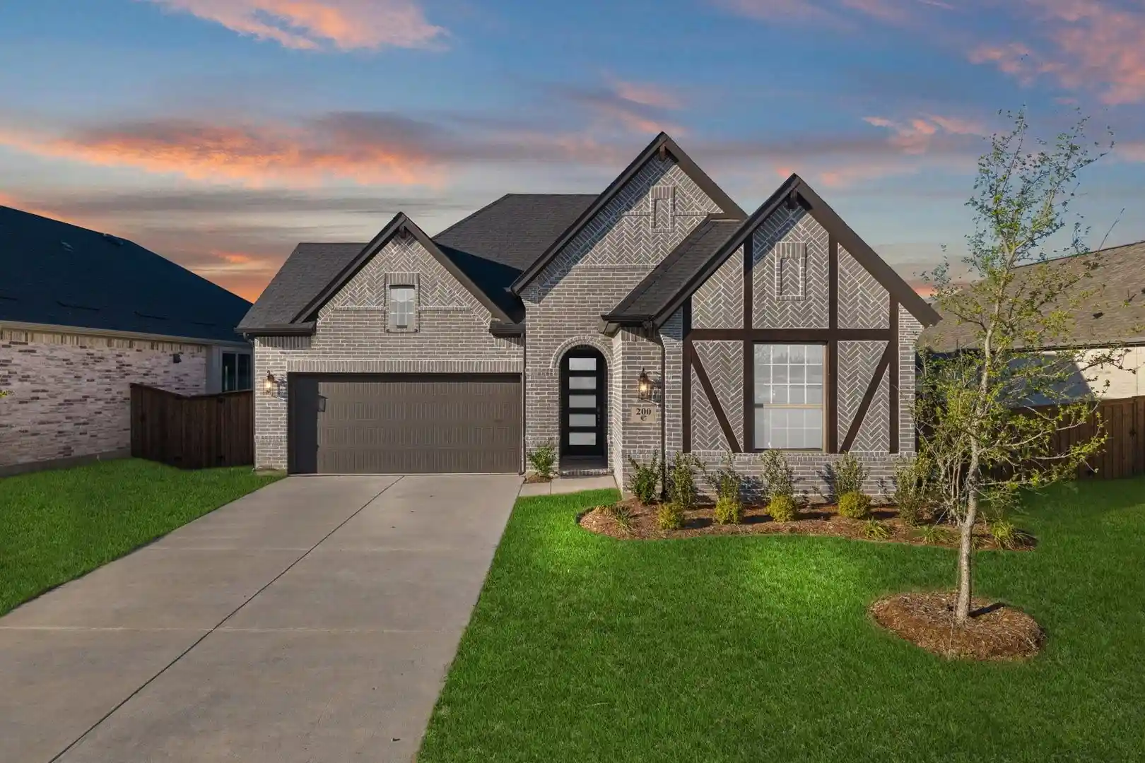 Photo 1 of Single family home for sale at 2724 Panola St, Mc Kinney, TX 75071 | MLS# 21393498 | Listing updated on 2026-10-28