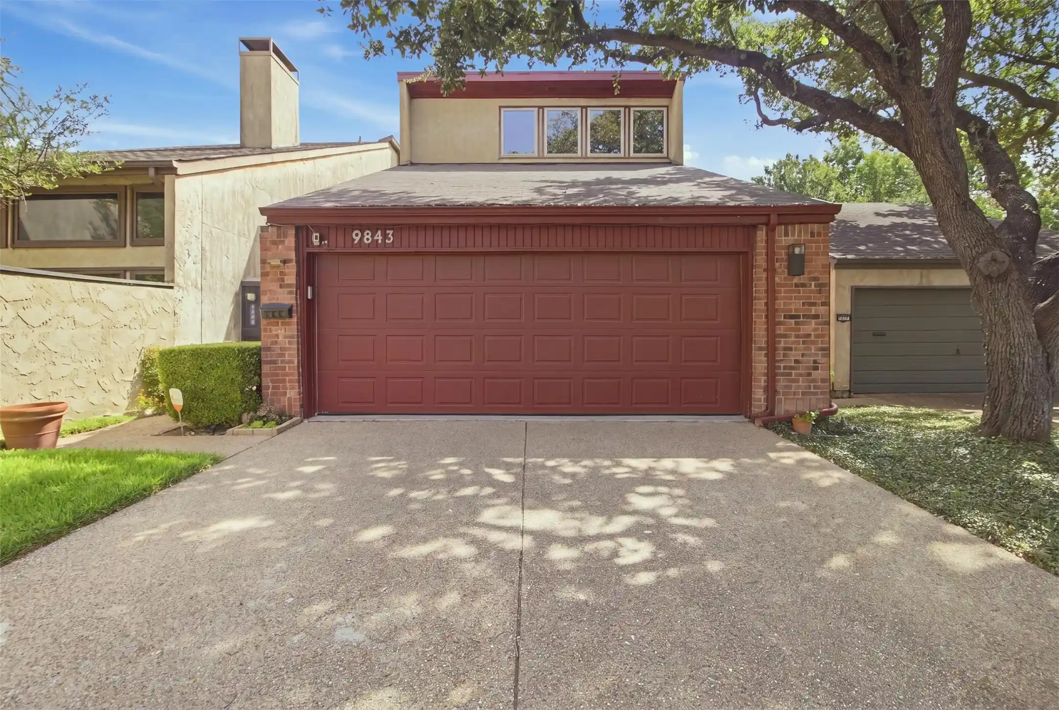 Photo 1 of Sale Pending at 9843 Baseline Dr, Dallas, TX 75243 | MLS# 21393188 | Listing updated on 2026-10-25