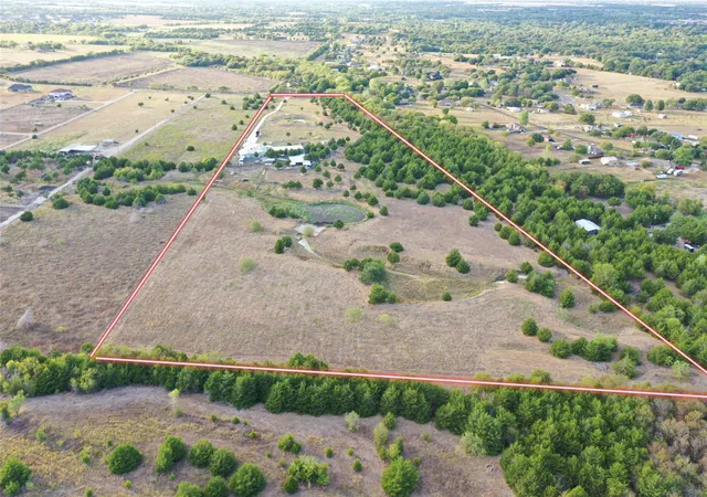Photo 2 of Land for sale at 480 Farrar, Waxahachie, TX 75165 | MLS# 21393511 | Listing updated on 2026-09-29