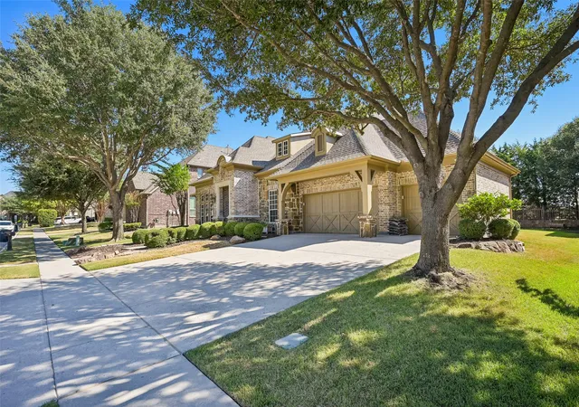 Photo 2 of Single family home for sale at 840 Butchart Dr, Prosper, TX 75078 | MLS# 21386203 | Listing updated on 2026-10-04