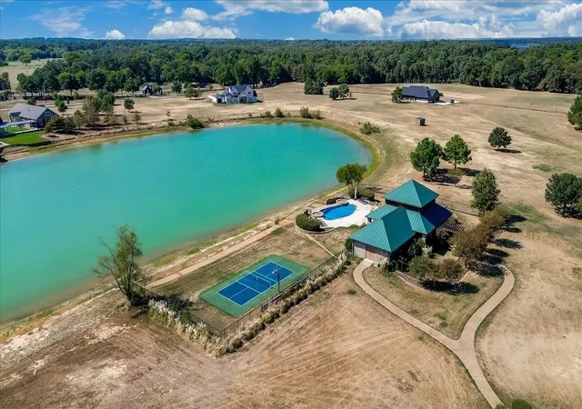 Photo 39 of Single family home for sale at 272 Private Rd 2713, Mount Pleasant, TX 75455 | MLS# 21393525 | Listing updated on 2026-10-04