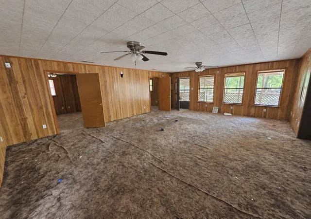 Photo 4 of Single family home for sale at 8219 Pecan Cir, Lone Oak, TX 75453 | MLS# 21390632 | Listing updated on 2026-09-23