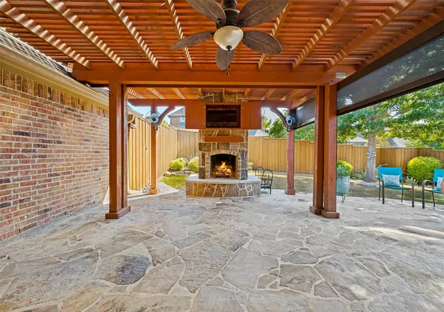Photo 3 of Single family home for sale at 2105 Camden, Mc Kinney, TX 75070 | MLS# 21380202 | Listing updated on 2026-10-09