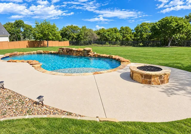 Photo 2 of Single family home for sale at 144 Indian Ridge Rd, Belton, TX 76513 | MLS# 21393527 | Listing updated on 2026-10-09