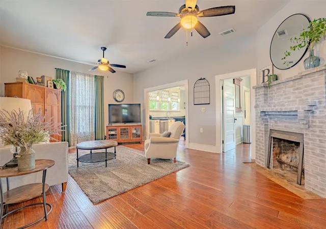 Photo 3 of Single family home for sale at 703 W College St, Stephenville, TX 76401 | MLS# 21389444 | Listing updated on 2026-09-23
