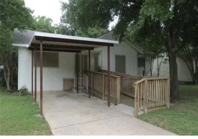 Photo 1 of Single family home for sale at 3548 Revere St, Haltom City, TX 76117 | MLS# 21384885 | Listing updated on 2026-10-03