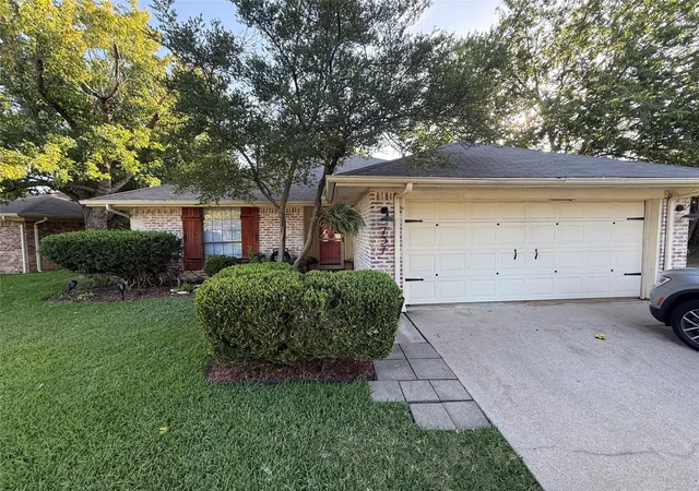 Photo 1 of Sale Pending at 737 Hampshire Dr, Burleson, TX 76028 | MLS# 21393668 | Listing updated on 2026-10-08