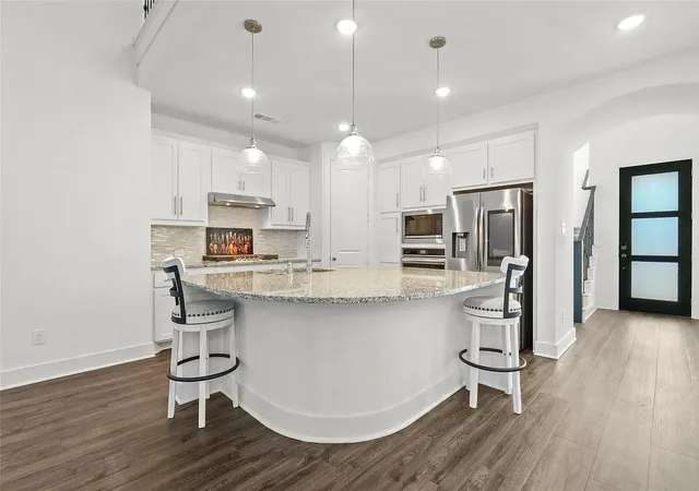 Photo 3 of Single family home for sale at 8224 Legacy Trl, Mc Kinney, TX 75071 | MLS# 21392717 | Listing updated on 2026-10-08