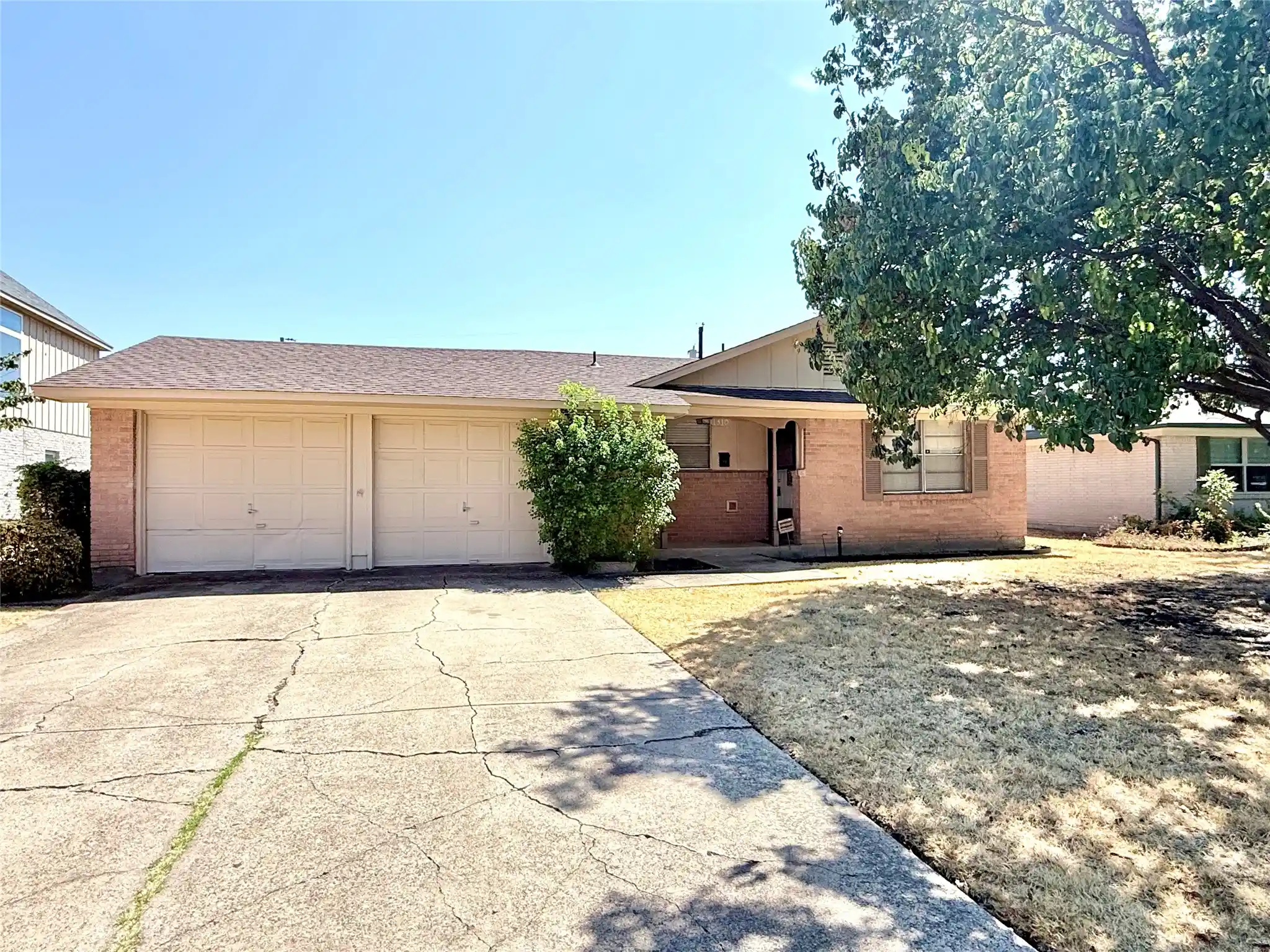 Photo 1 of Single family home for sale at 1310 Hampshire Ln, Richardson, TX 75080 | MLS# 21393737 | Listing updated on 2026-10-24