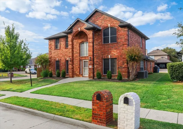 Photo 1 of Single family home for sale at 1326 Woodmoor Dr, Allen, TX 75013 | MLS# 21393754 | Listing updated on 2026-09-27
