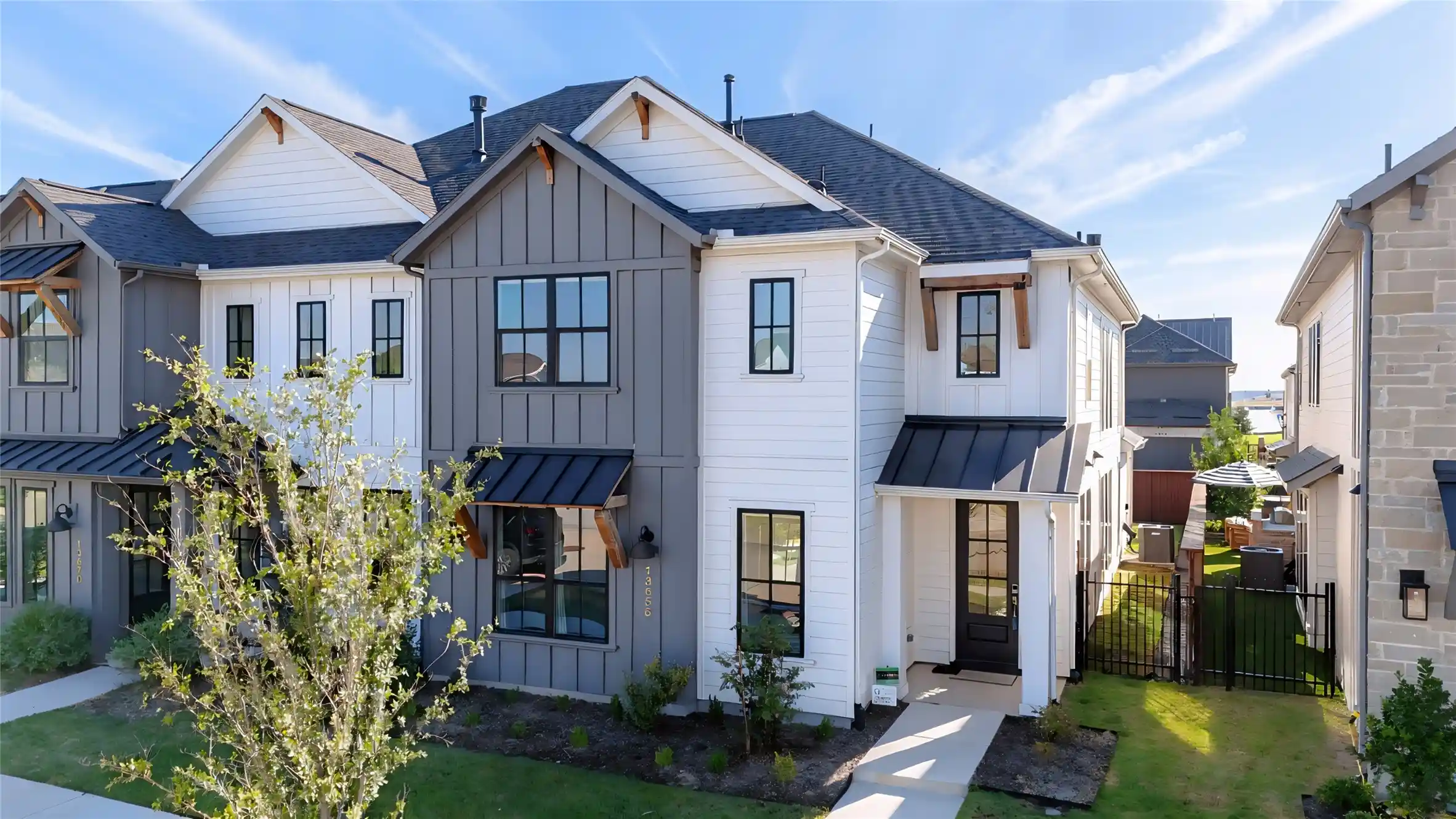 Townhouse for sale at 13656 Declan St, Frisco, TX 75033 | MLS# 21393709