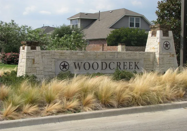 Photo 2 of Single family home for sale at 410 Plains Pl, Fate, TX 75087 | MLS# 21393782 | Listing updated on 2026-10-08