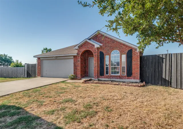Photo 1 of Single family home for sale at 512 Bryn Mawr, Forney, TX 75126 | MLS# 21392745 | Listing updated on 2026-09-28
