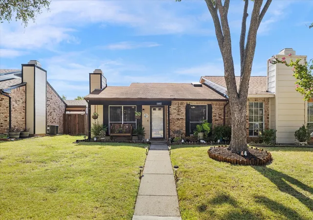 Photo 2 of Single family home for sale at 1502 Butterfield Dr, Mesquite, TX 75150 | MLS# 21391998 | Listing updated on 2026-09-27