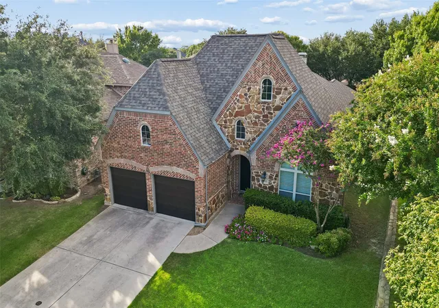Photo 3 of Single family home for sale at 3448 Estes Park Ln, Mc Kinney, TX 75070 | MLS# 21387541 | Listing updated on 2026-10-08
