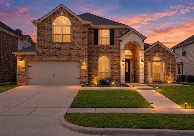 Photo 1 of Single family home for sale at 321 Micco Ln, Fate, TX 75087 | MLS# 21393854 | Listing updated on 2026-10-03
