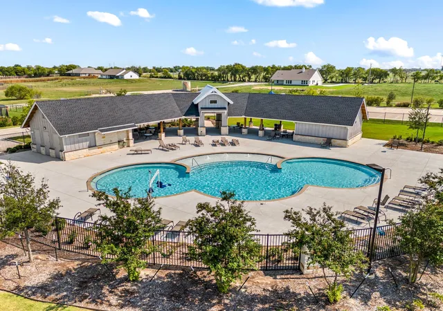 Photo 3 of Single family home for sale at 123 Mossy Crk Trl, Rhome, TX 76078 | MLS# 21393621 | Listing updated on 2026-10-08