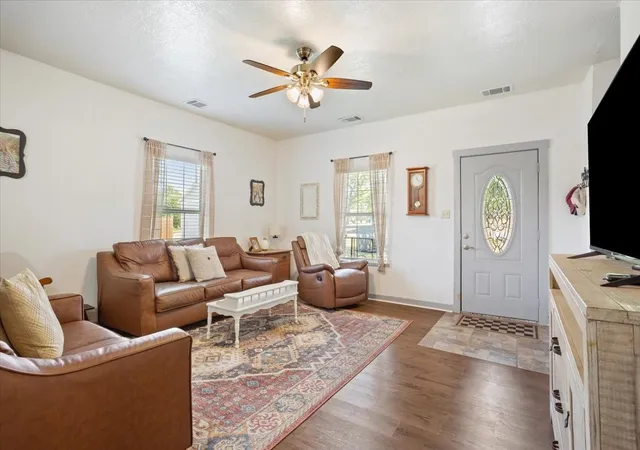 Photo 3 of Sale Pending at 407 S Reagan, Hamilton, TX 76531 | MLS# 21392770 | Listing updated on 2026-10-09