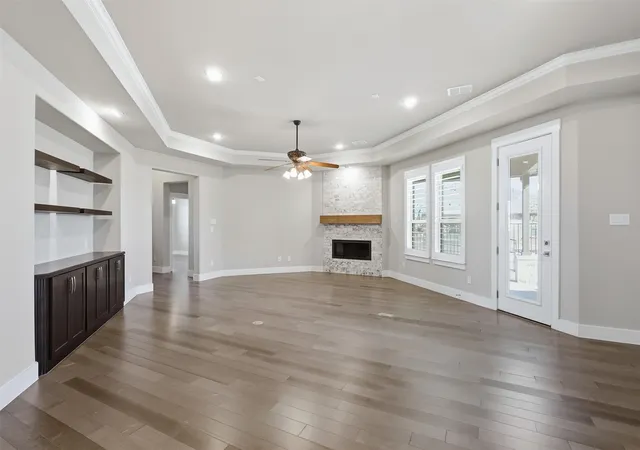 Photo 3 of Single family home for sale at 840 Sendera Ln, Rockwall, TX 75087 | MLS# 21390335 | Listing updated on 2026-10-05