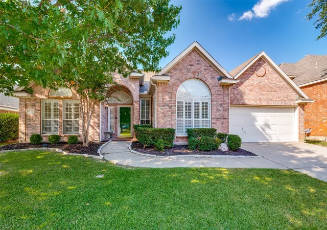 Single family home for sale at 8804 Aviary Dr, McKinney, TX 75072 | MLS# 21392267