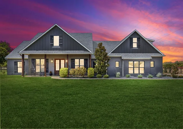 Photo 1 of Single family home for sale at 8201 Cutter Corral Ct, Fort Worth, TX 76126 | MLS# 21393073 | Listing updated on 2026-10-07