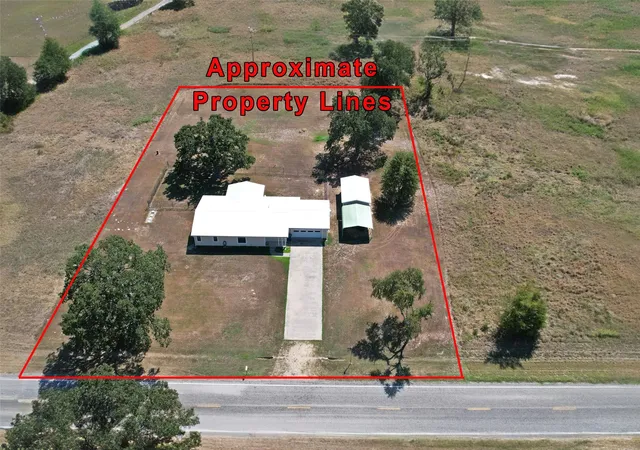 Photo 2 of Single family home for sale at 3085 W Fm 2975, Point, TX 75472 | MLS# 21390315 | Listing updated on 2026-09-24