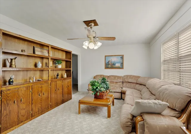 Photo 3 of Single family home for sale at 515 E Day St, Denison, TX 75021 | MLS# 21388990 | Listing updated on 2026-09-26