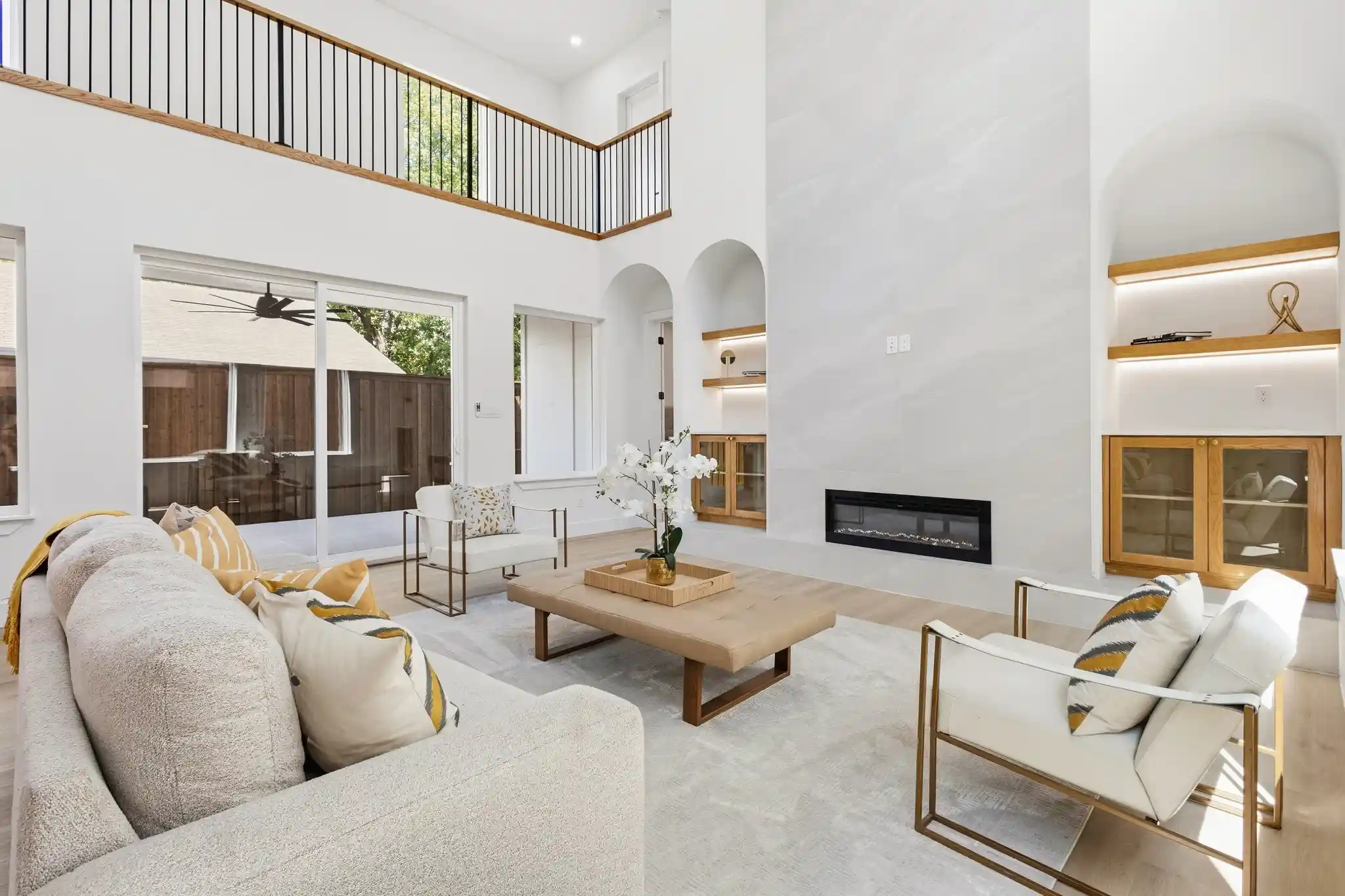 Photo 1 of Single family home for sale at 1507 Dennison St, Dallas, TX 75212 | MLS# 21393929 | Listing updated on 2026-10-25