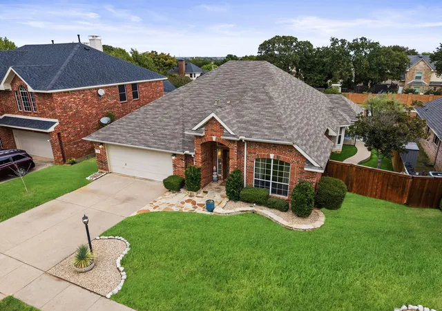 Photo 3 of Single family home for sale at 1112 Wentwood Dr, Corinth, TX 76210 | MLS# 21393908 | Listing updated on 2026-10-06