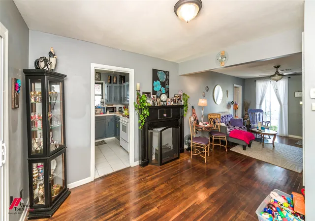 Photo 2 of Single family home for sale at 2524 Broadway Dr, Bossier City, LA 71111 | MLS# 21372192 | Listing updated on 2026-10-05