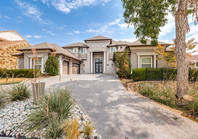 Photo 3 of Mansion for sale at 11854 Verona Ct, Frisco, TX 75035 | MLS# 21393789 | Listing updated on 2026-10-04