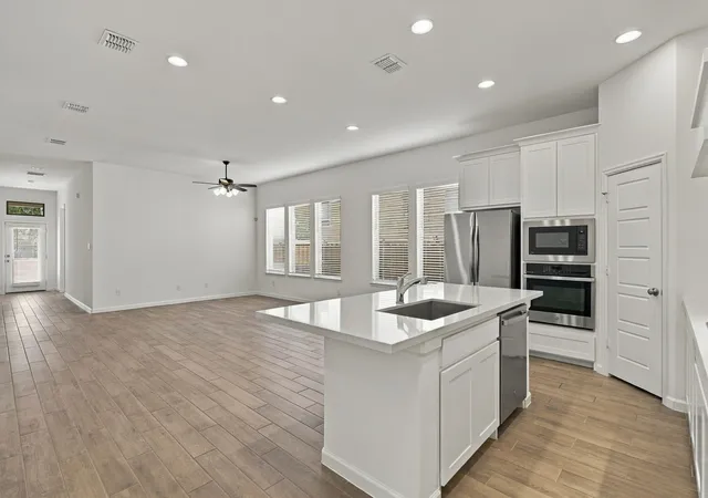 Photo 3 of Single family home for sale at 9336 Buckeye Bnd, Little Elm, TX 75068 | MLS# 21394197 | Listing updated on 2026-10-08