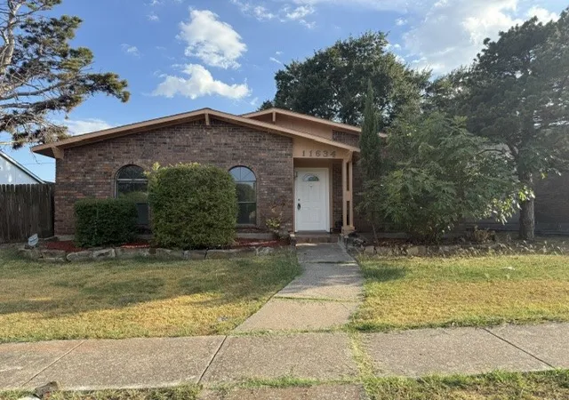 Photo 1 of Single family home for sale at 11634 Featherbrook Dr, Dallas, TX 75228 | MLS# 21391365 | Listing updated on 2026-09-29