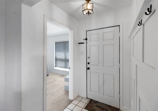 Photo 4 of Single family home for sale at 1908 Prairie Crk Trl, Garland, TX 75040 | MLS# 21386282 | Listing updated on 2026-09-24