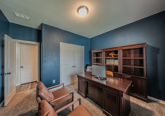 Photo 4 of Single family home for sale at 2132 Sun Star Dr, Haslet, TX 76052 | MLS# 21385656 | Listing updated on 2026-10-07