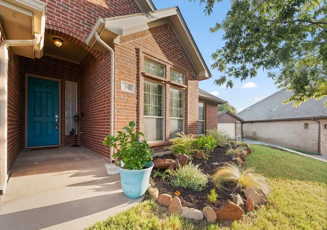 Photo 3 of Single family home for sale at 312 Nutmeg, Burleson, TX 76028 | MLS# 21391840 | Listing updated on 2026-10-07