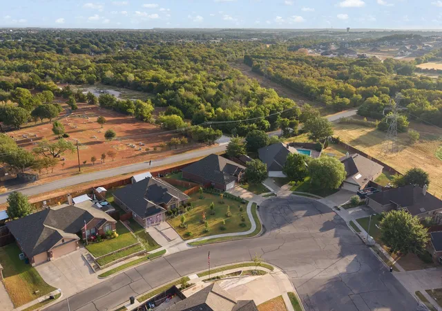 Photo 3 of Single family home for sale at 312 Nutmeg, Burleson, TX 76028 | MLS# 21391840 | Listing updated on 2026-10-07