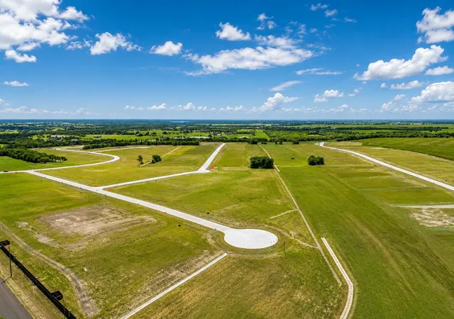 Land for sale at 1170 Rambling Rose Dr, Waxahachie, TX 75167 | MLS# 21322116