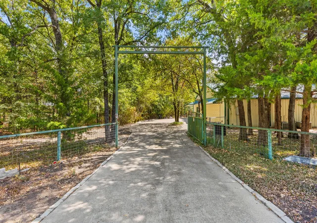 Photo 3 of Single family home for sale at 9621 County Rd 2440, Royse City, TX 75189 | MLS# 21362845 | Listing updated on 2026-09-24