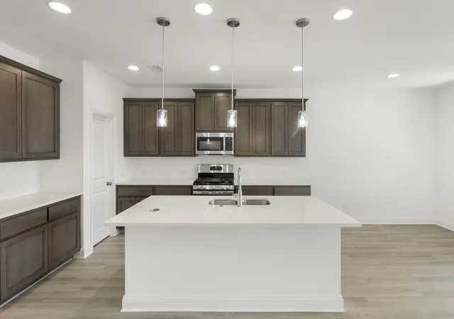 Photo 2 of Single family home for sale at 3103 Goldfinch Dr, Royse City, TX 75189 | MLS# 21394272 | Listing updated on 2026-10-09