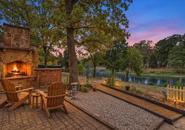 Photo 3 of Single family home for sale at 5650 Point Lavista, Malakoff, TX 75148 | MLS# 21394173 | Listing updated on 2026-09-24