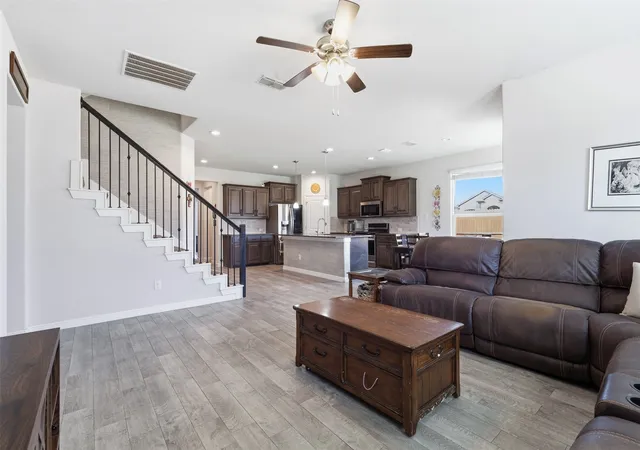 Photo 4 of Single family home for sale at 1101 Burlingame Dr, Cleburne, TX 76033 | MLS# 21394318 | Listing updated on 2026-10-05