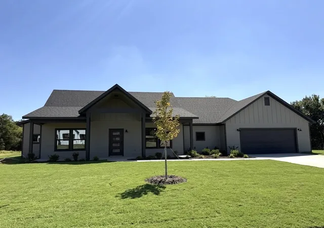 Photo 1 of Single family home for sale at 1057 Salvation Dr, Weatherford, TX 76088 | MLS# 21386143 | Listing updated on 2026-10-05