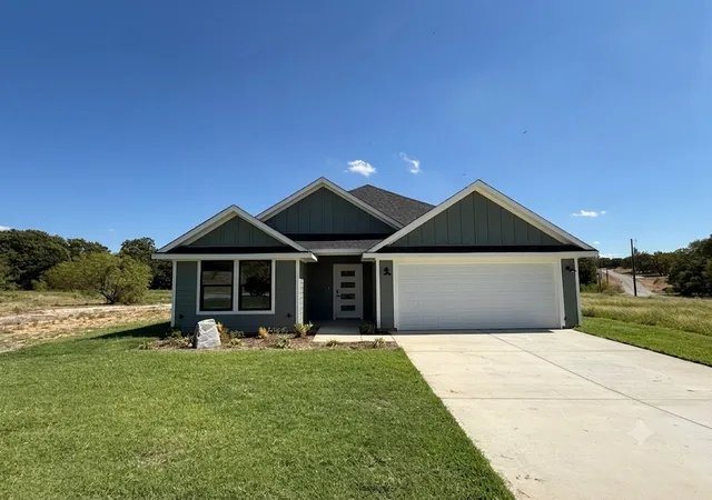 Photo 1 of Single family home for sale at 1033 Salvation Dr, Weatherford, TX 76088 | MLS# 21386177 | Listing updated on 2026-10-06