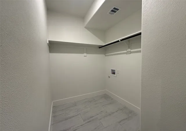 Photo 3 of Single family home for sale at 205 Reliance Rd, Godley, TX 76044 | MLS# 21386443 | Listing updated on 2026-10-06