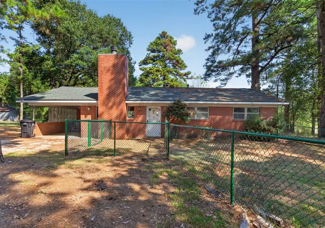 Photo 2 of Single family home for sale at 6241 Highway 80, Princeton, LA 71067 | MLS# 21394490 | Listing updated on 2026-09-24